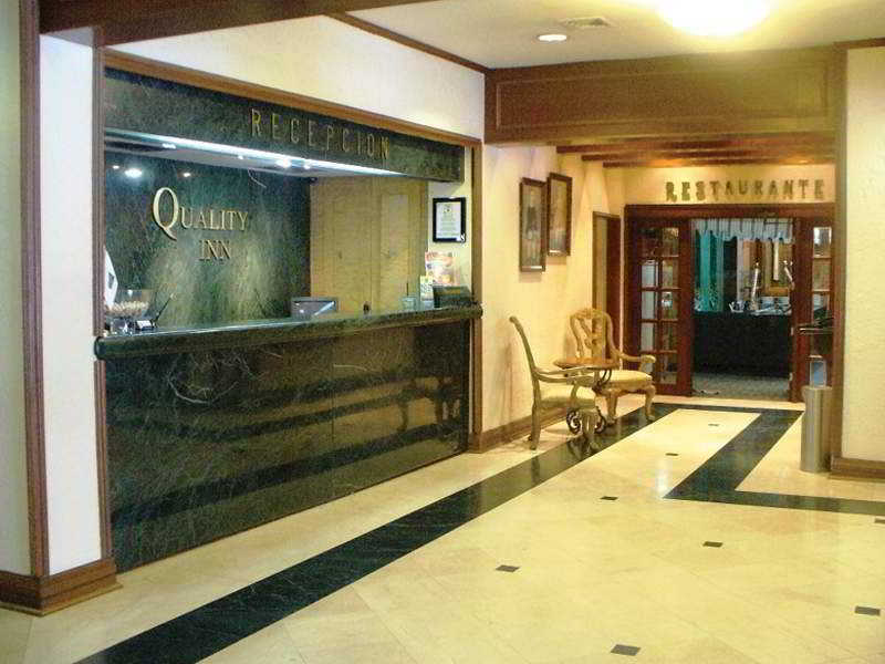 Quality Inn Chihuahua San Francisco Exteriör bild